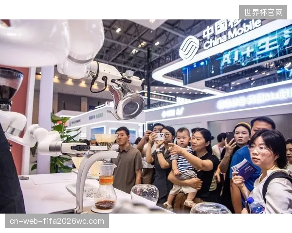 慢吞吞移动的智能导览机器人在大客流涌入时完全偏离了快速疏导的初衷